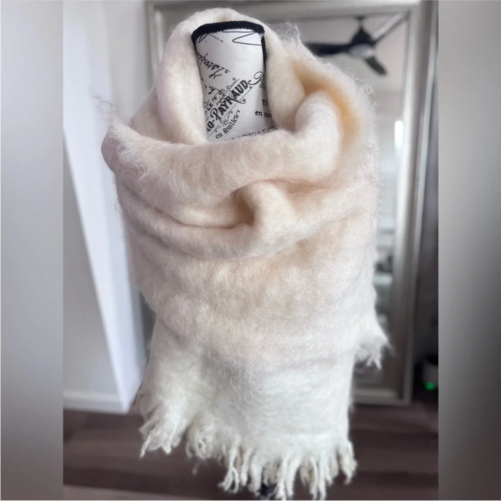 Vintage Beige Wool Chunky Scarf blanket Wrap